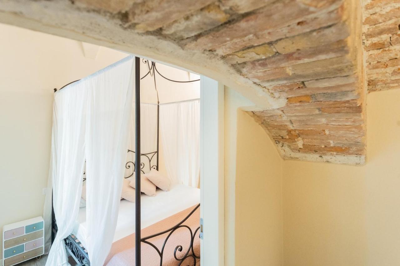 Romantic Escape City Centre With Jacuzzi & Parking By Rent All Como Dış mekan fotoğraf