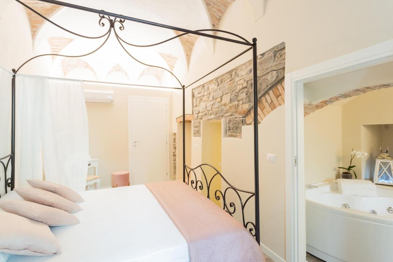 Romantic Escape City Centre With Jacuzzi & Parking By Rent All Como Dış mekan fotoğraf